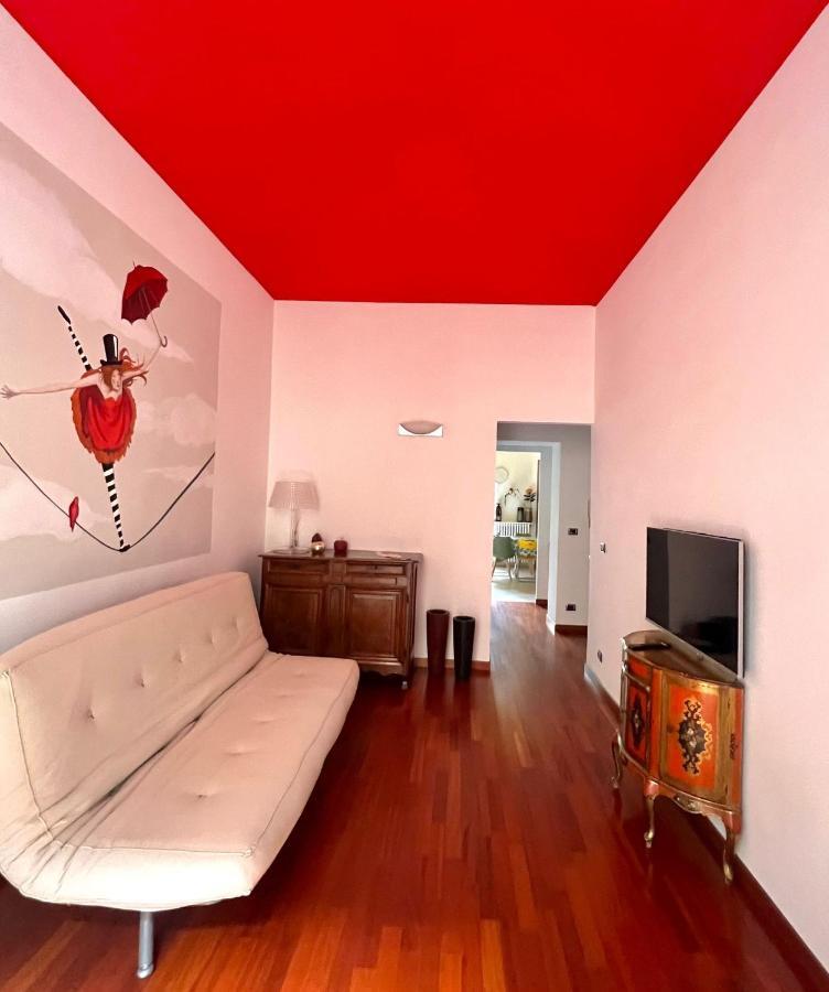 Appartamento Su Cortile Magico Turin Exterior foto