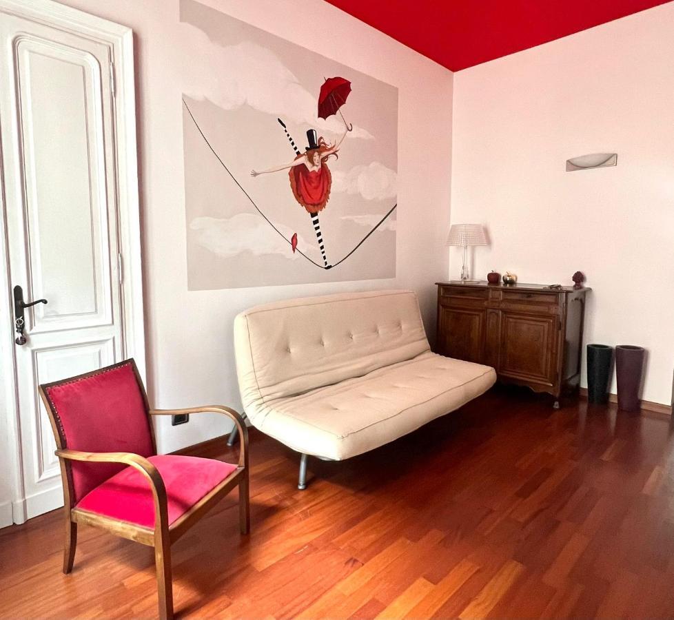 Appartamento Su Cortile Magico Turin Exterior foto